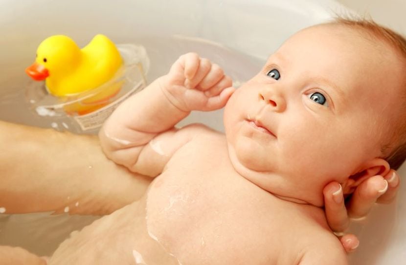 15 tips para bañar a tu bebé