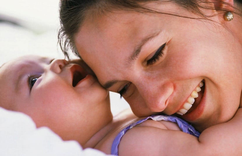 Qué mamá eres según tus facciones