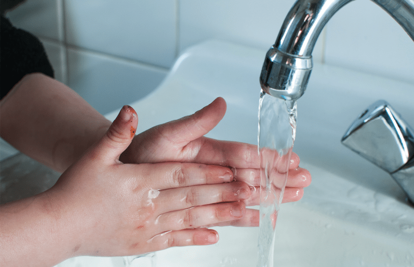 ¡Aprendan a lavar sus manos!