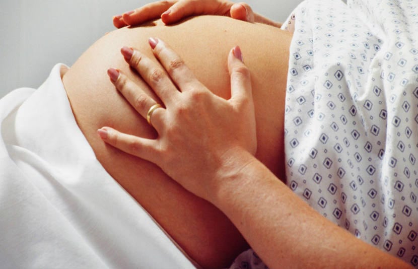 ¿El parto vaginal daña a la mamá?