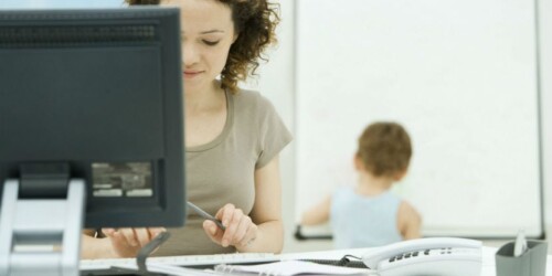 Tips por si tienes que llevar a tu hijo al trabajo