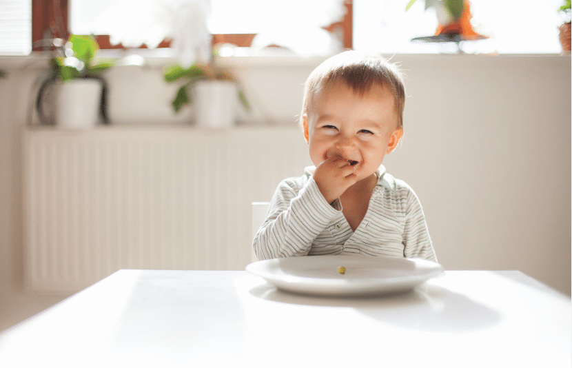 ¿Qué hago si no quiere comer sólidos?