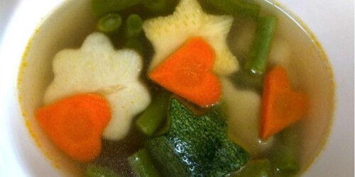 Sopa de verdura divertida