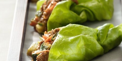 Tacos de pollo en lechuga