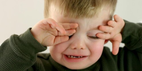 Síntomas de la conjuntivitis en niños