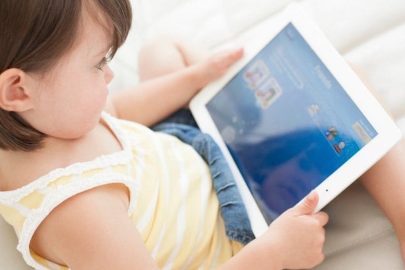 Niños electrónicos: ¿tablets y smartphones, sí o no?