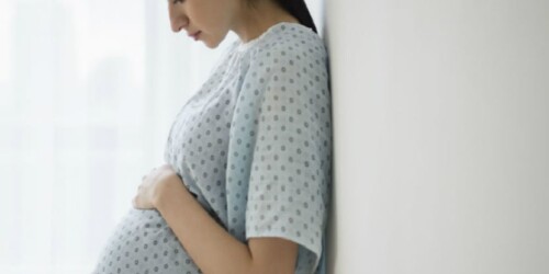 Si estás embarazada deben atenderte en cualquier hospital