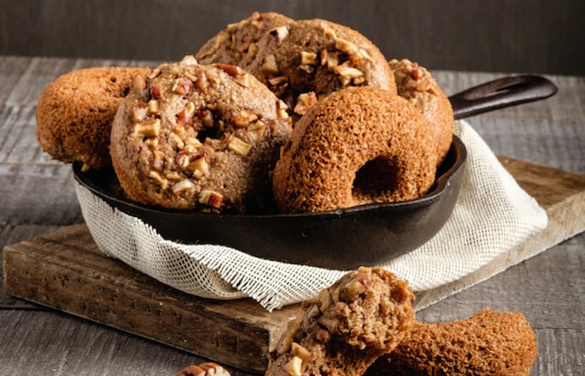 Donas de manzana al horno