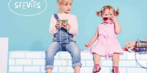 A las niñas también les encantan los zapatos