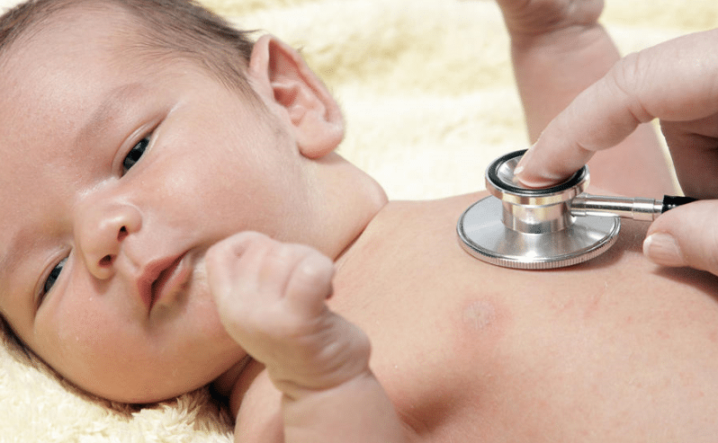 3 razones para llevar a tu bebé con el urólogo