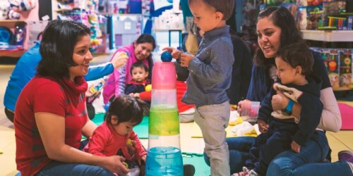Primera clase de estimulación temprana en Imaginarium