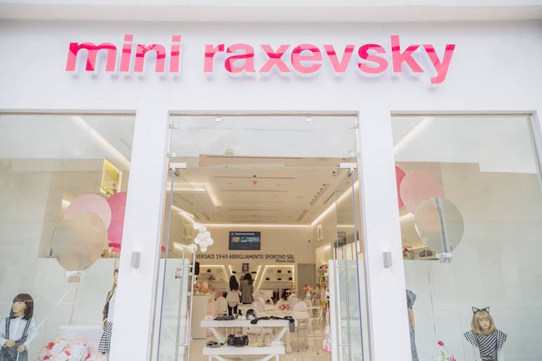 Mini Raxevsky llega a México