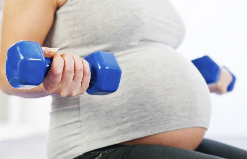 ¿Cuánto ejercicio puedo hacer durante el embarazo?
