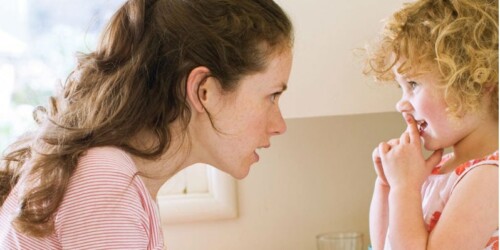 4 frases que toda mamá dice y el efecto en sus hijos