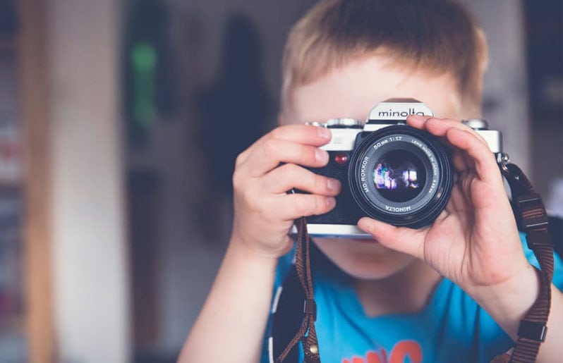 La importancia de tomarle fotos a tus hijos