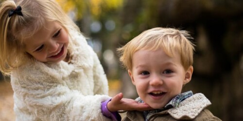 Los niños necesitan más atención que las niñas