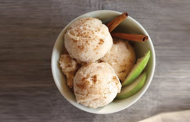 Cómo preparar helado de pay de manzana