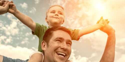 Tu hijo aprenderá más rápido si convive con su papá