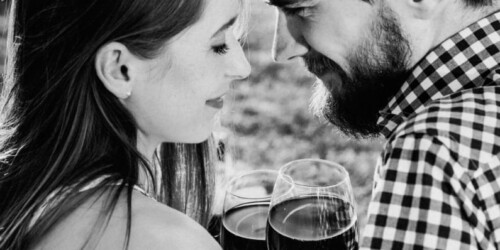 5 razones para beber una copa de vino con tu pareja