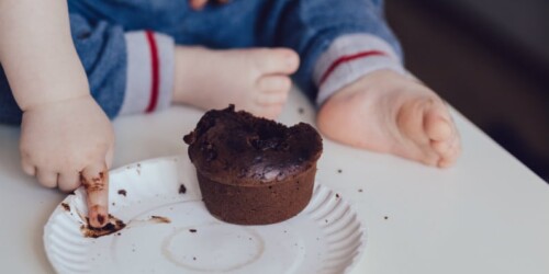 Comida que NUNCA deberías darle a tu bebé