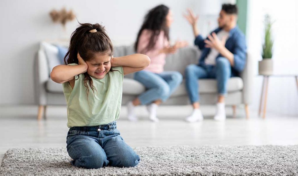El efecto de los gritos en los hijos