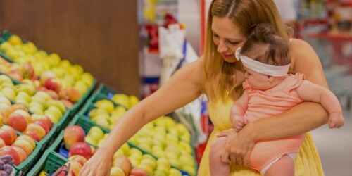 ¿Cómo sobrevivir una ida al super con hijos?