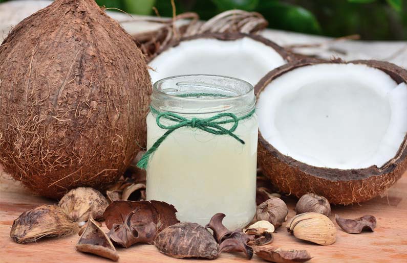 5 beneficios del aceite de coco para tu bebé