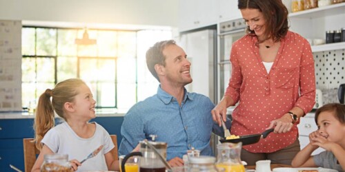 5 motivos porque vale la pena desayunar en familia
