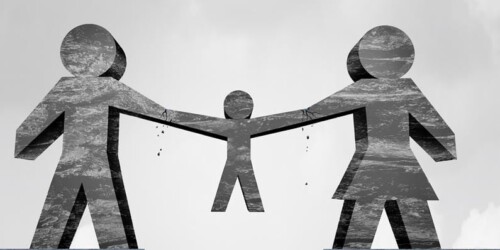 ¿Qué pasa con el cerebro de un niño cuando lo separan de sus papás?