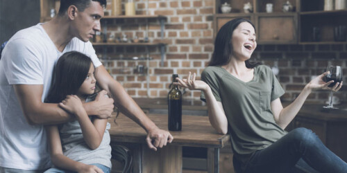 Madres alcohólicas en México, ¿conoces algún caso?