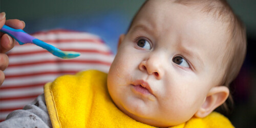 ¿Por qué no obligar a tu hijo a comer?