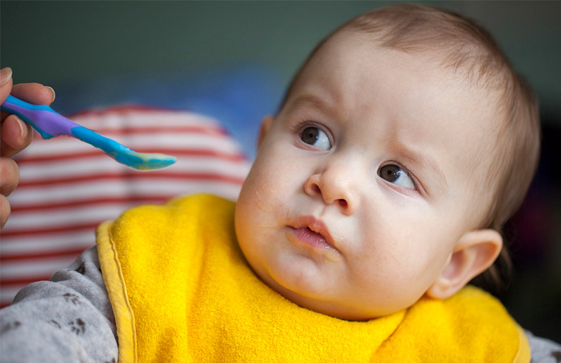 ¿Por qué no obligar a tu hijo a comer?