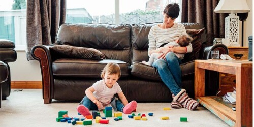 La maternidad equivale a casi tres trabajos