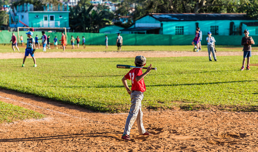 Programa Fun at Bat, beisbol en las primarias públicas de México