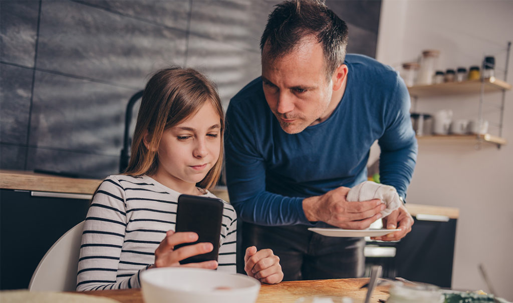 Los papás de hoy pasan 3 veces más tiempo con sus hijos