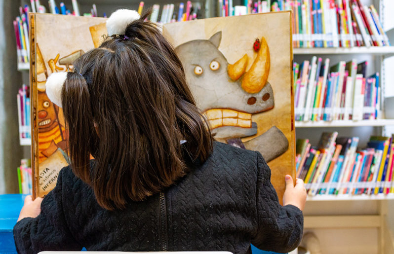 biblioteca exclusiva para niños