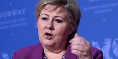 Primera Ministra de Noruega hace una conferencia especial para niños