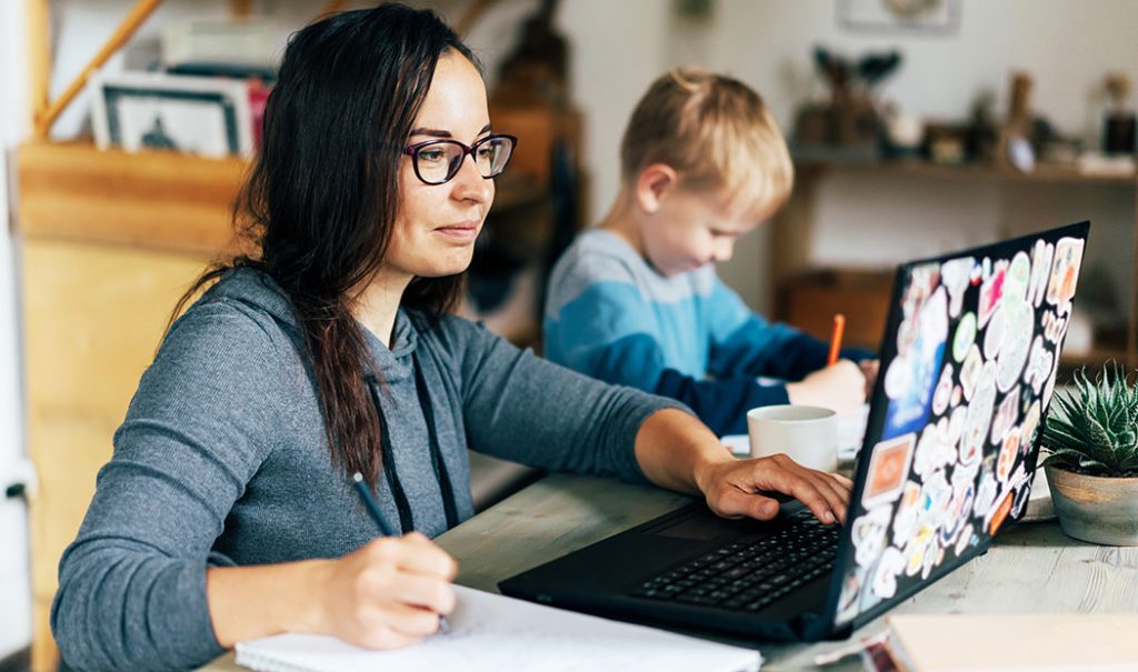 El «efecto padres» en la educación de los niños que dejó el Coronavirus