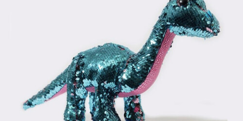 La historia del dinosaurio de peluche que viajó al espacio