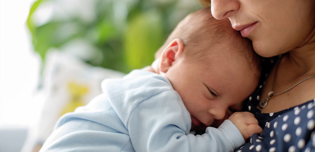 Cómo mantener limpia la nariz de tu bebé ¡sin lastimarlo!