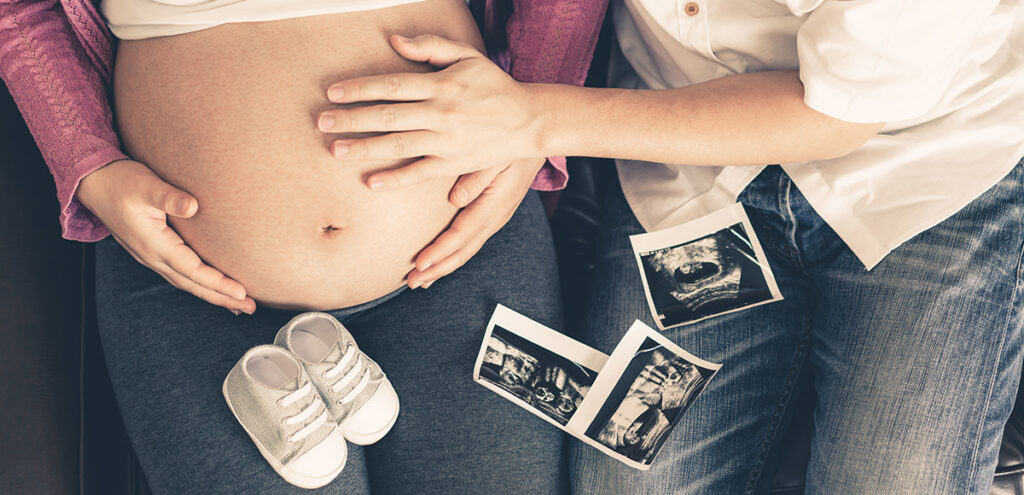 ¿Para qué sirve un seguro de salud durante el embarazo?
