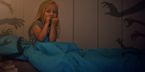 ¿Cómo hacer que tu hijo no tenga miedo a la oscuridad?