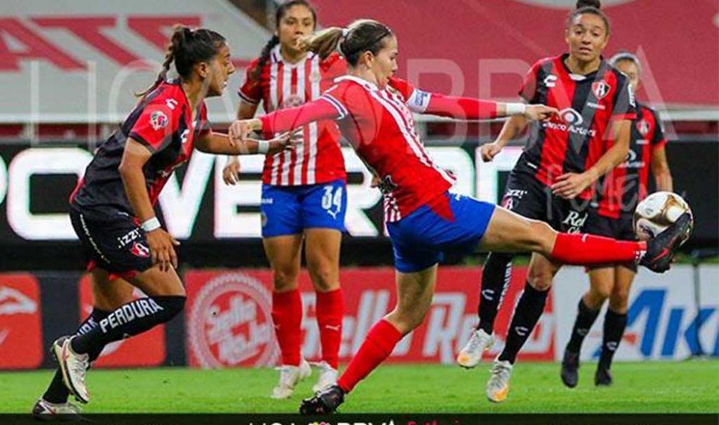 Aprueban permiso de maternidad en la Liga MX femenil