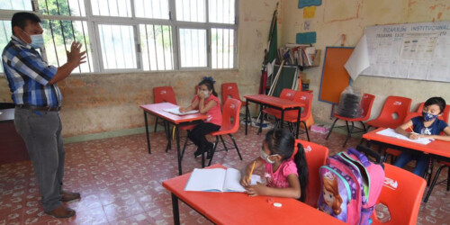 Maestra de Campeche da positivo a Covid-19 y suspenden clases