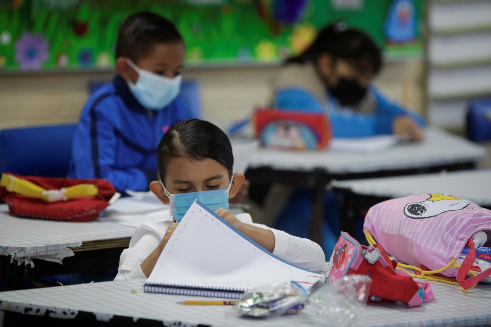 SEP: ¿será obligatorio el uniforme y útiles escolares nuevos para el regreso a clases?