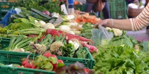¿Cómo tener una alimentación saludable a bajo costo?
