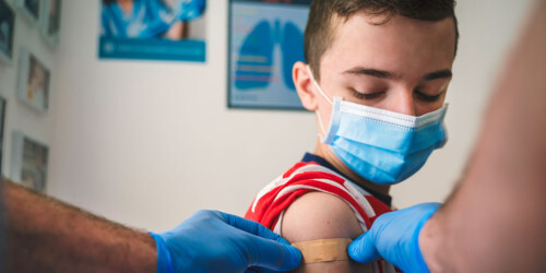 ¿Qué niños sí se están vacunando contra el Covid-19 y por qué?