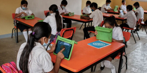 Sheinbaum: llama a todos los alumnos a regresar a clases presenciales