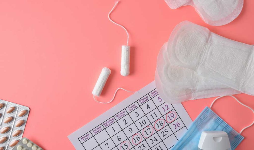 Estudio demuestra que la vacuna contra Covid-19 provoca cambios en el ciclo menstrual