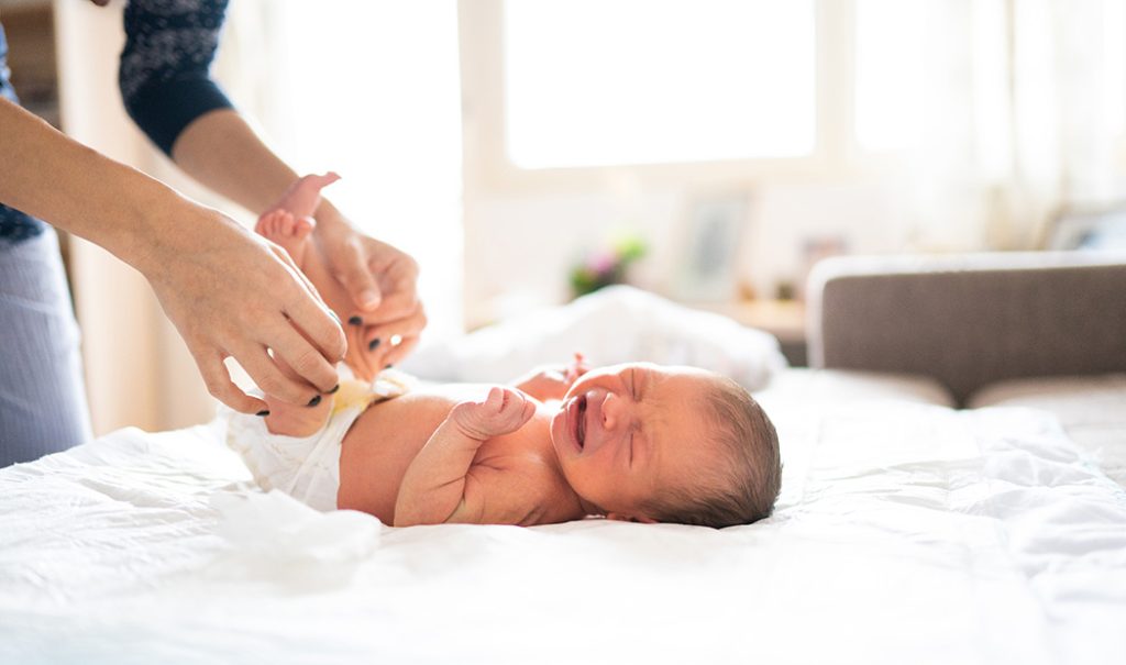 Mi bebé no puede hacer popó: 3 razones del estreñimiento en lactante